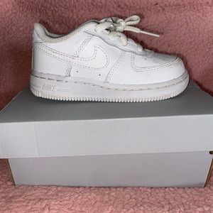 Nike Force 1